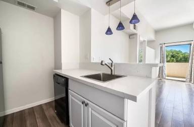 Main picture of 4360 Gannet Cir