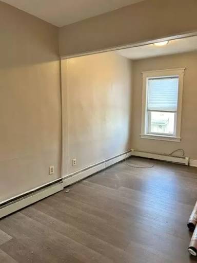 Main picture of 104 3rd Ave