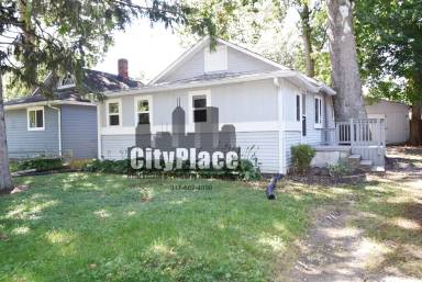 Main picture of 240 Riverwood Dr