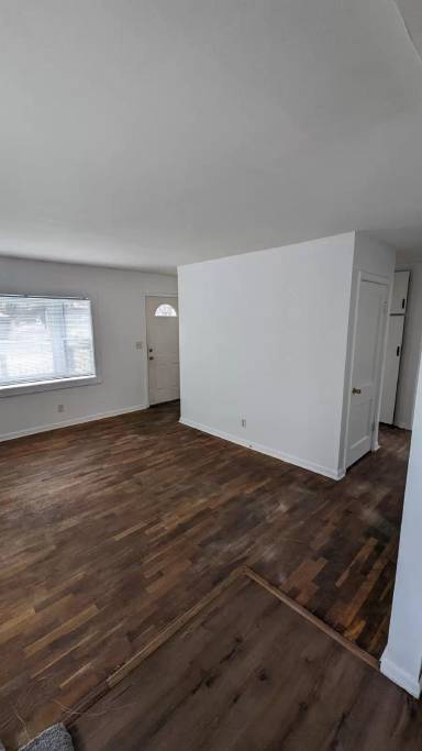 Main picture of 631 Maplehill Ave