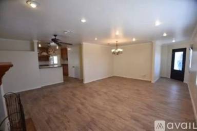 Main picture of 6610 Denny Ave