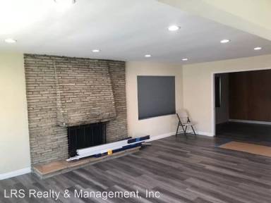 Main picture of 7000 Petit Ave