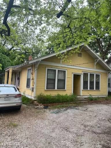 Main picture of 1017 N Austin St
