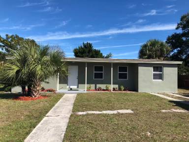 Main picture of 2124 Sunrise Dr SW