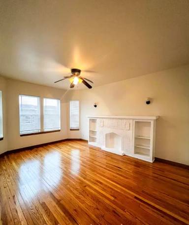 Main picture of 10 N Long Ave