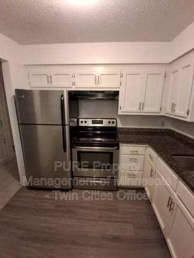 Main picture of 1720 3rd Ave S