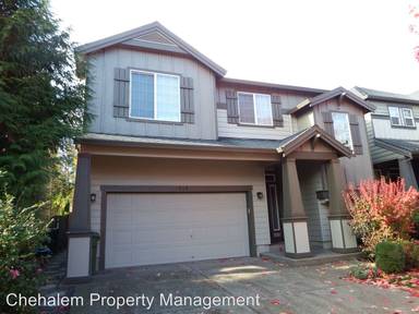 Main picture of 319 N Oak Leaf St