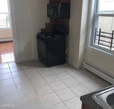 Main picture of 125 W 54th St