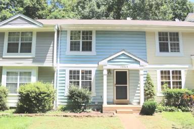 Main picture of 15361 Inlet Pl