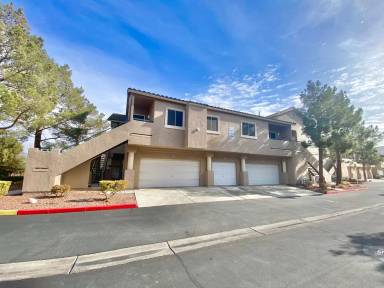 Main picture of 2000 Turquoise Ridge St