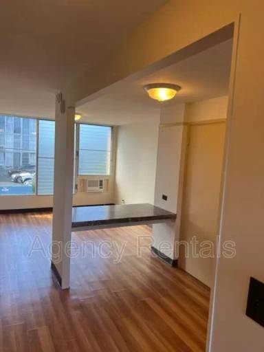 Main picture of 1519 Nehoa St