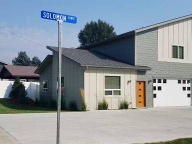 Main picture of 1724 N Solomon Ct