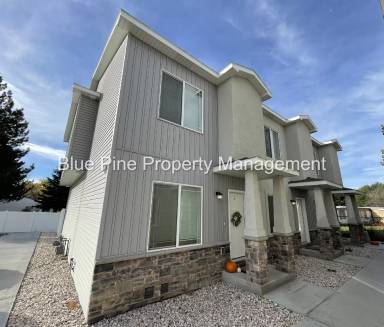 Main picture of 694 S Saturn Ave