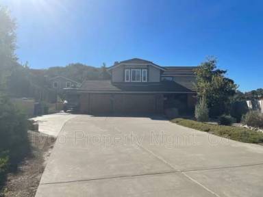 Main picture of 526 Trailridge Dr