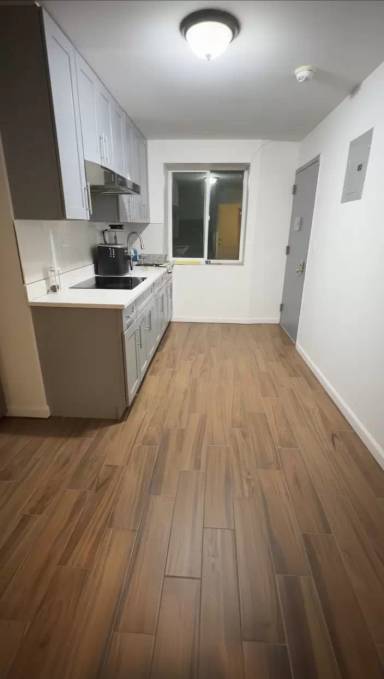 Main picture of 3416 58th St
