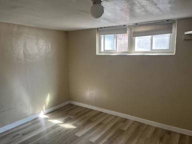 Main picture of 1633 S Julian Way