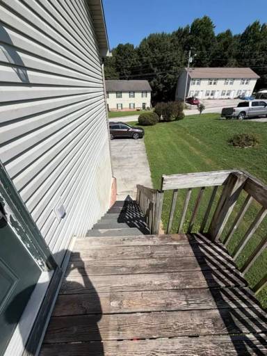 Main picture of 165 Anglea Cir