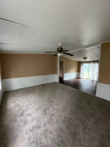 Main picture of 200 W Jones St