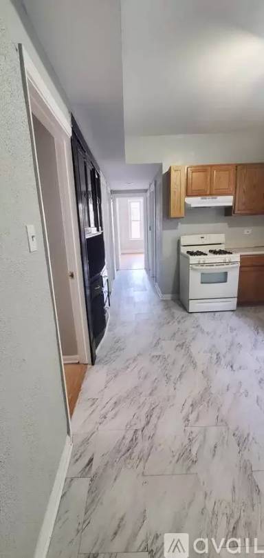 Main picture of 2923 W 40th St