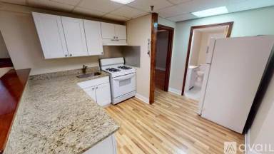 Main picture of 1193 Commonwealth Ave