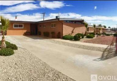 Main picture of 5315 Harlan Dr