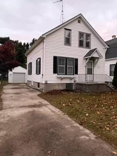 Main picture of 2116 13th St
