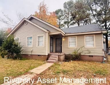Main picture of 2738 Moonview Rd