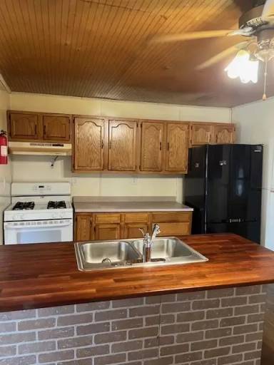 Main picture of 886 Laurel Rd