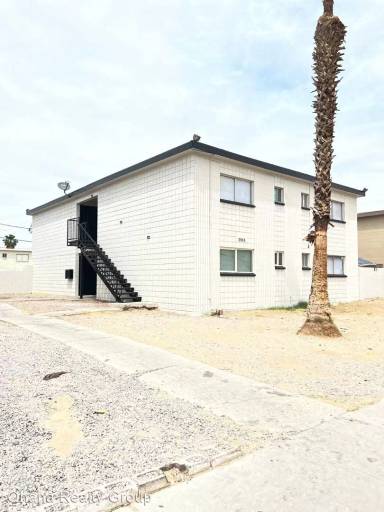 Main picture of 2905 Elm Ave
