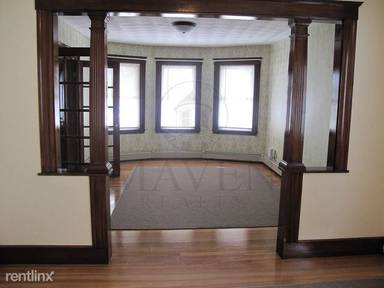 Main picture of 30 Medford St