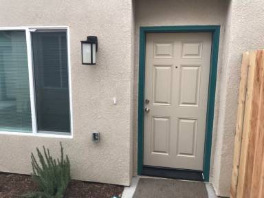 Main picture of 3077 Bright St