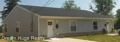 Main picture of 448 Parker St