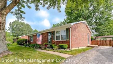Main picture of 780 Janet St