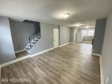 Main picture of 6023 N Norwood St