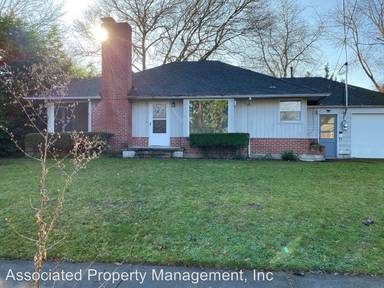 Main picture of 11720 SW 11th St