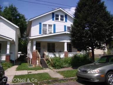 Main picture of 124 W Pacemont Rd