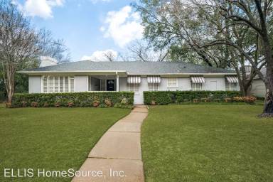 Main picture of 6427 Northwood Rd