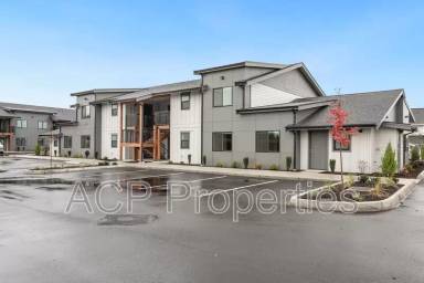 Main picture of 1555 E Badger Rd