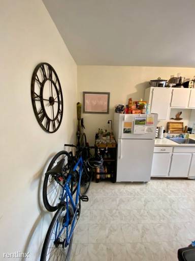 Main picture of 55 Revere St