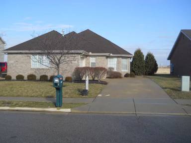 Main picture of 921 Jasmine Ln