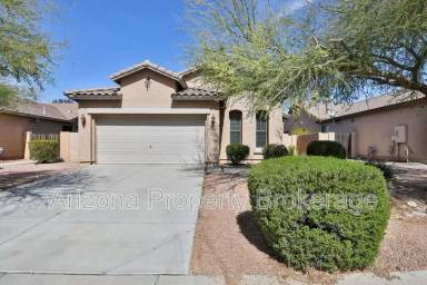 Main picture of 3400 E Packard Dr