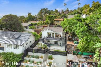 Main picture of 3923 Fernwood Ave