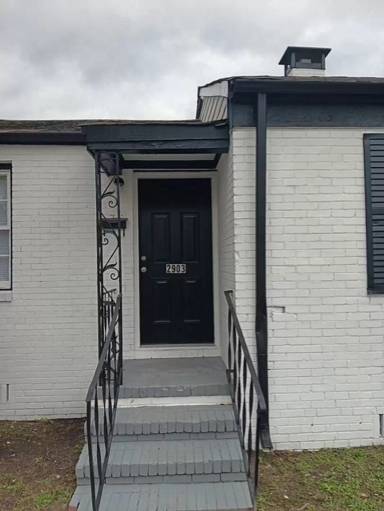 Main picture of 2903 Jefferson St