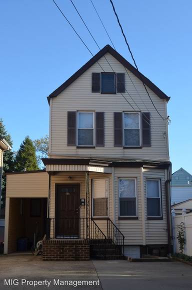 Main picture of 67 Napoleon St