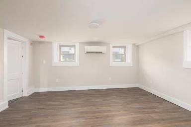 Main picture of 222 Campsie Pl