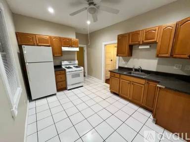 Main picture of 82 Bristow St