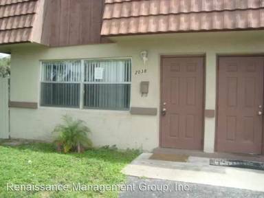 Main picture of 2030 NW 60th Ave