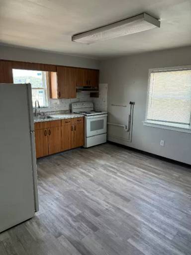 Main picture of 1941 Woodmont Ave