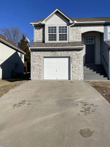 Main picture of 3207 N 103rd Ter