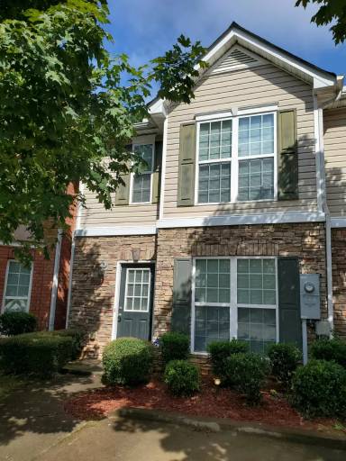 Main picture of 1824 Thrasher Ct